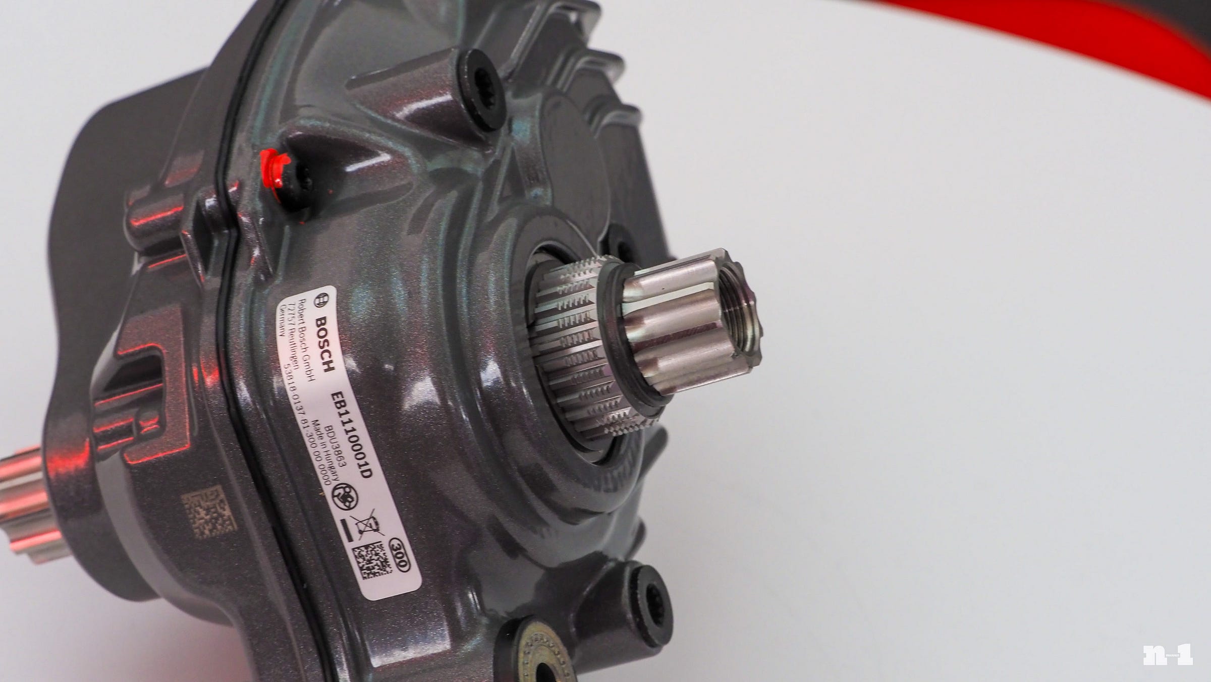 Bosch Performance Line CX-R titanium spindle