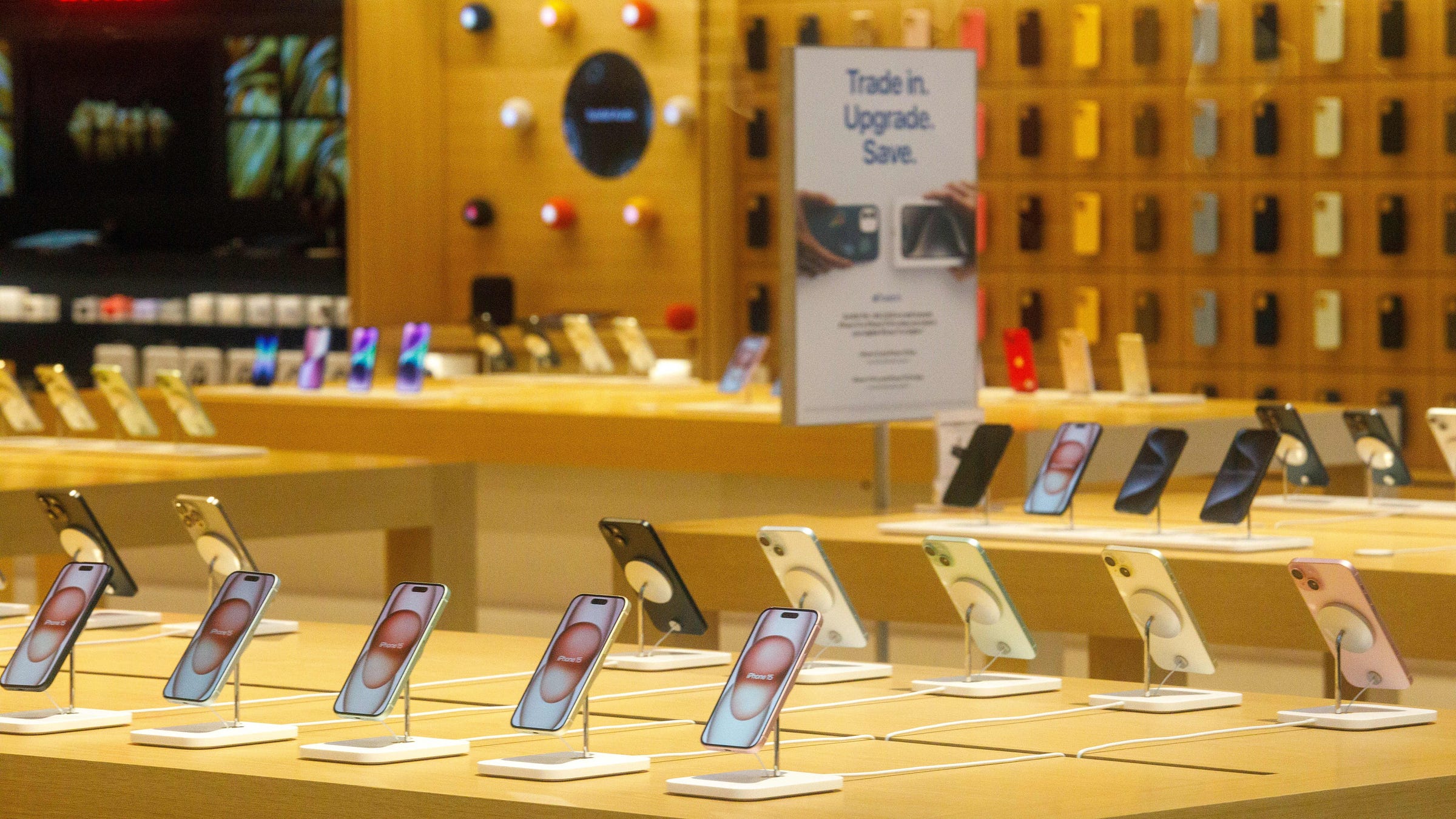 With AI Inside, Apple Aims for Blockbuster iPhone 16 Sales in 2024 | PCMag