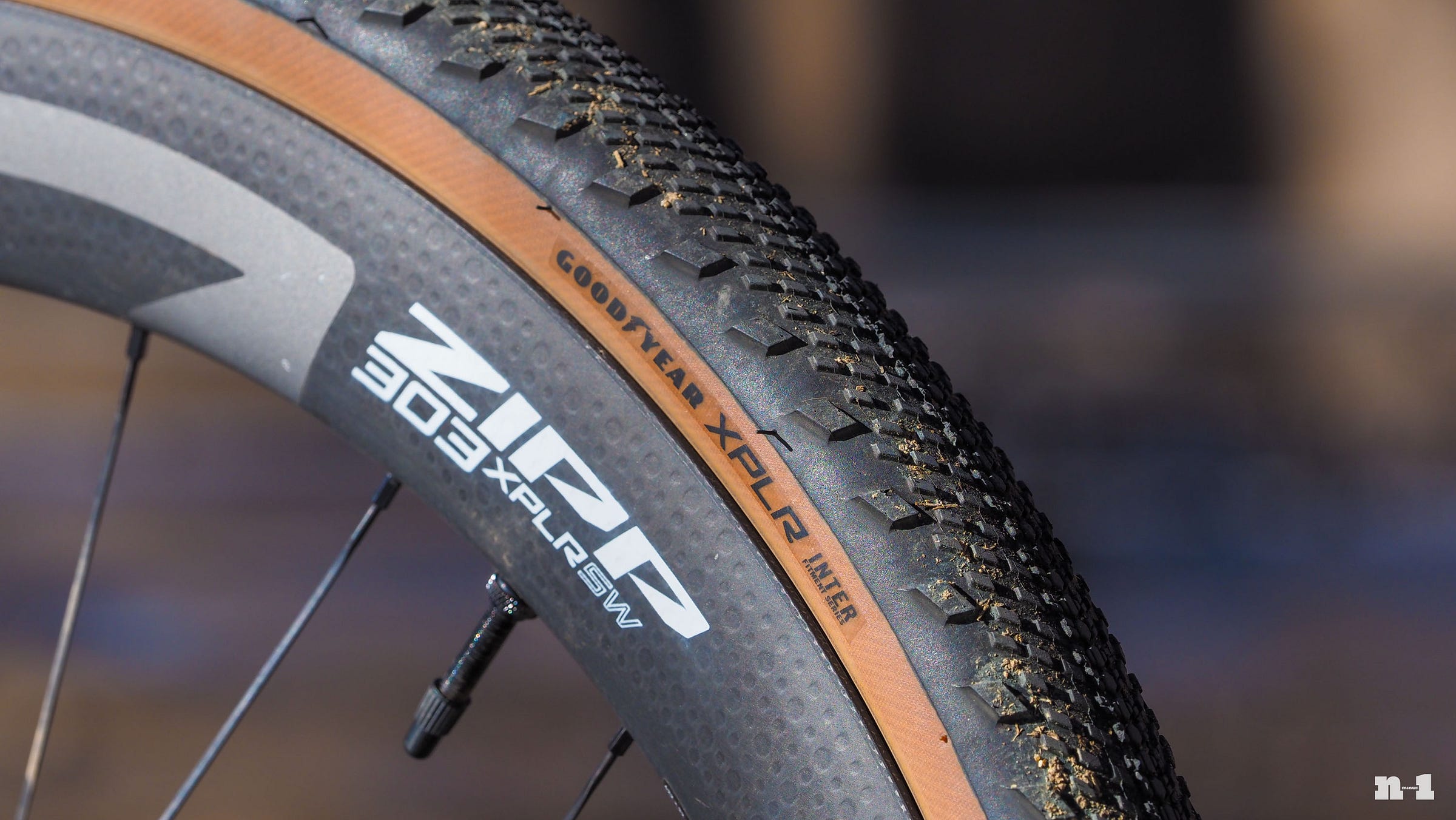 Zipp 303 XPLR SW wheels