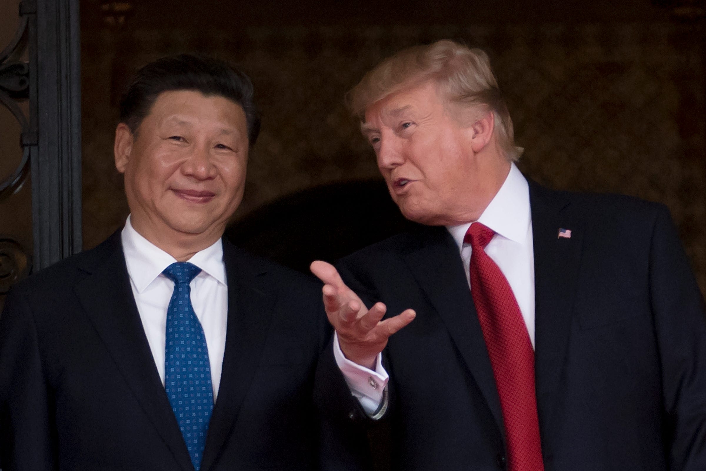 Chinese President Xi Jinping (left) and U.S. President Donald Trump (right) at the Mar-a-Lago estate in Florida, in April 2017.