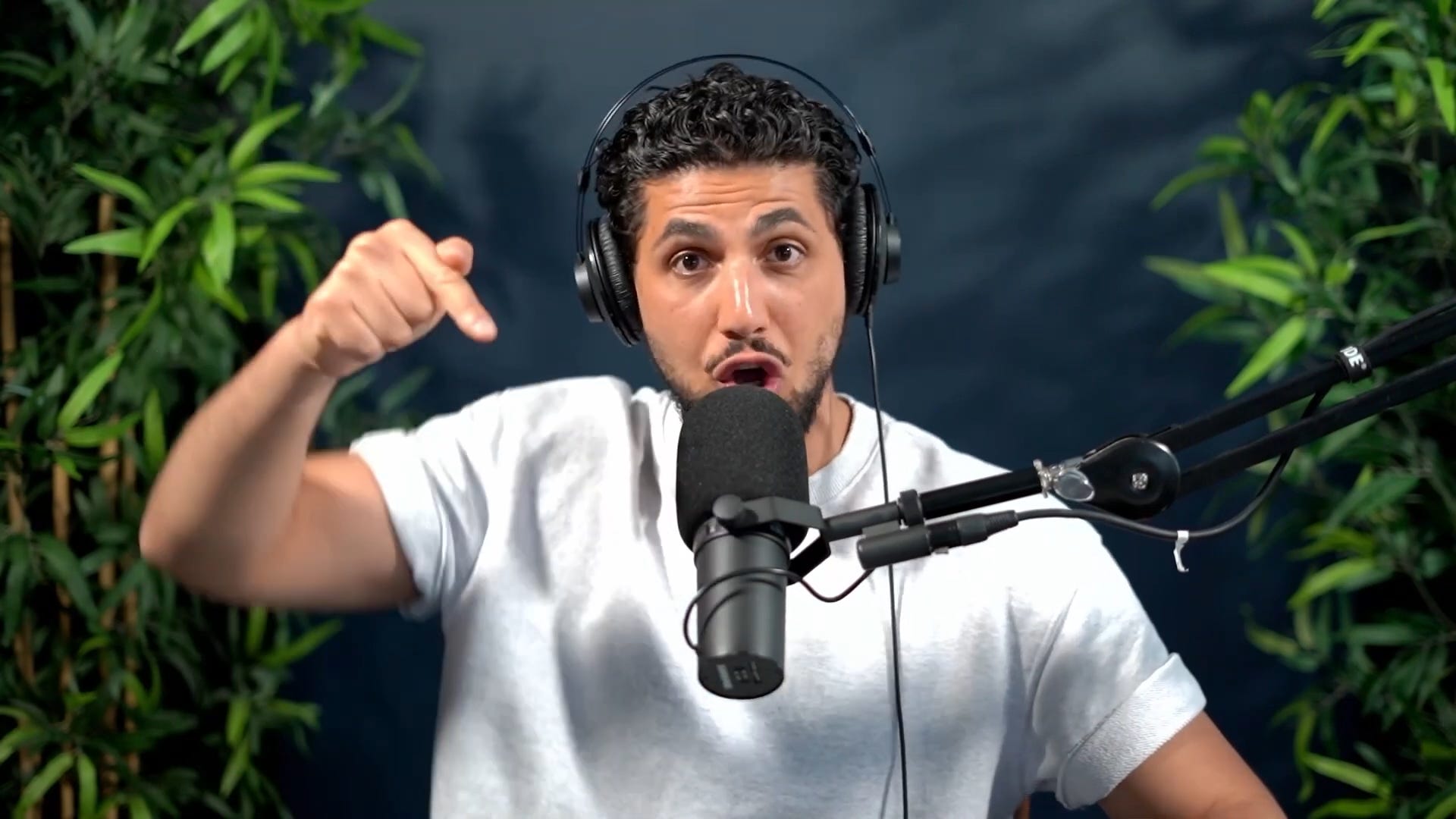 Ali Mejbil Gorgi  / Ali Gorgi / Säg jag svär podcast