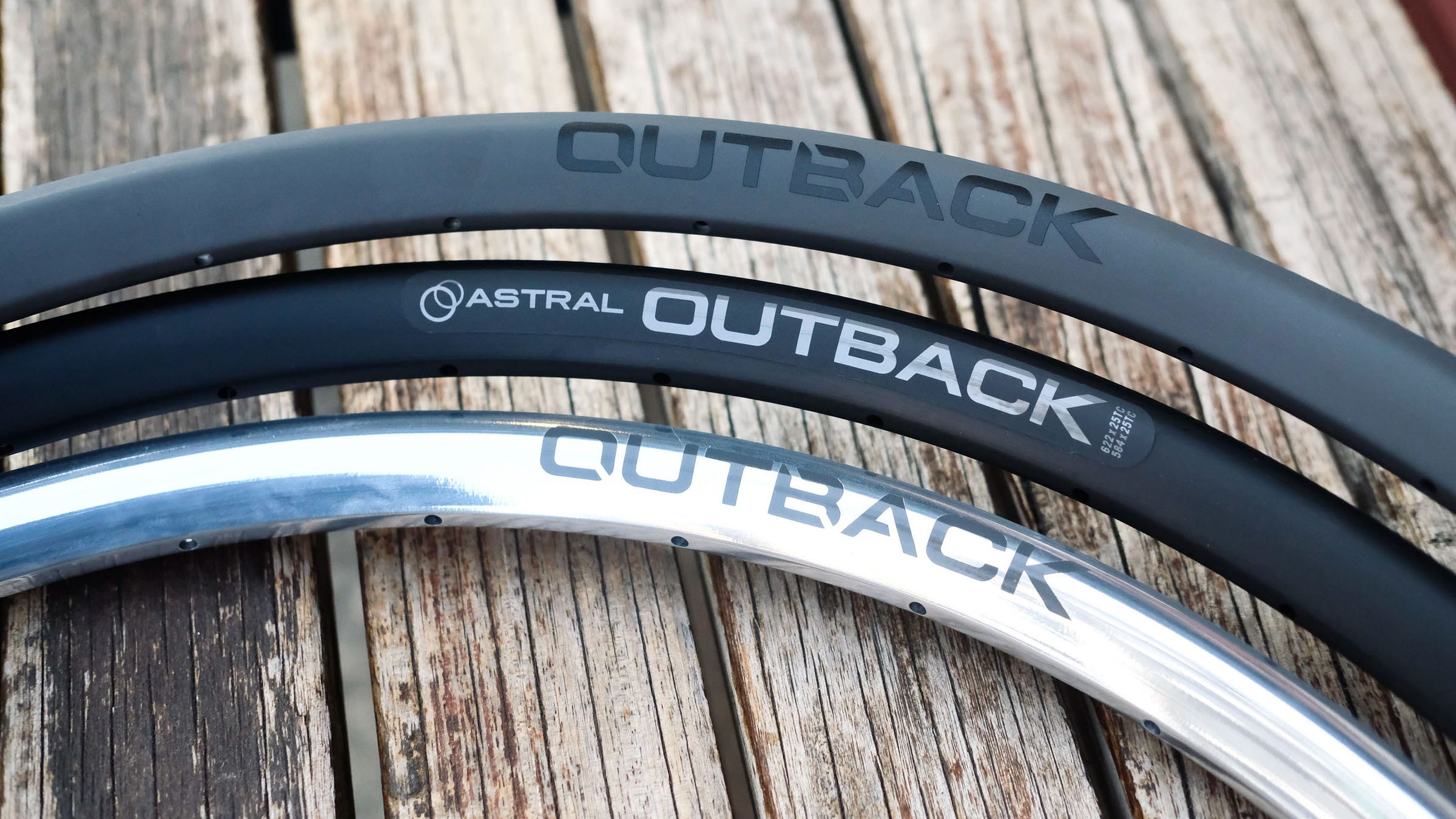 Astral Outback Stealth rim