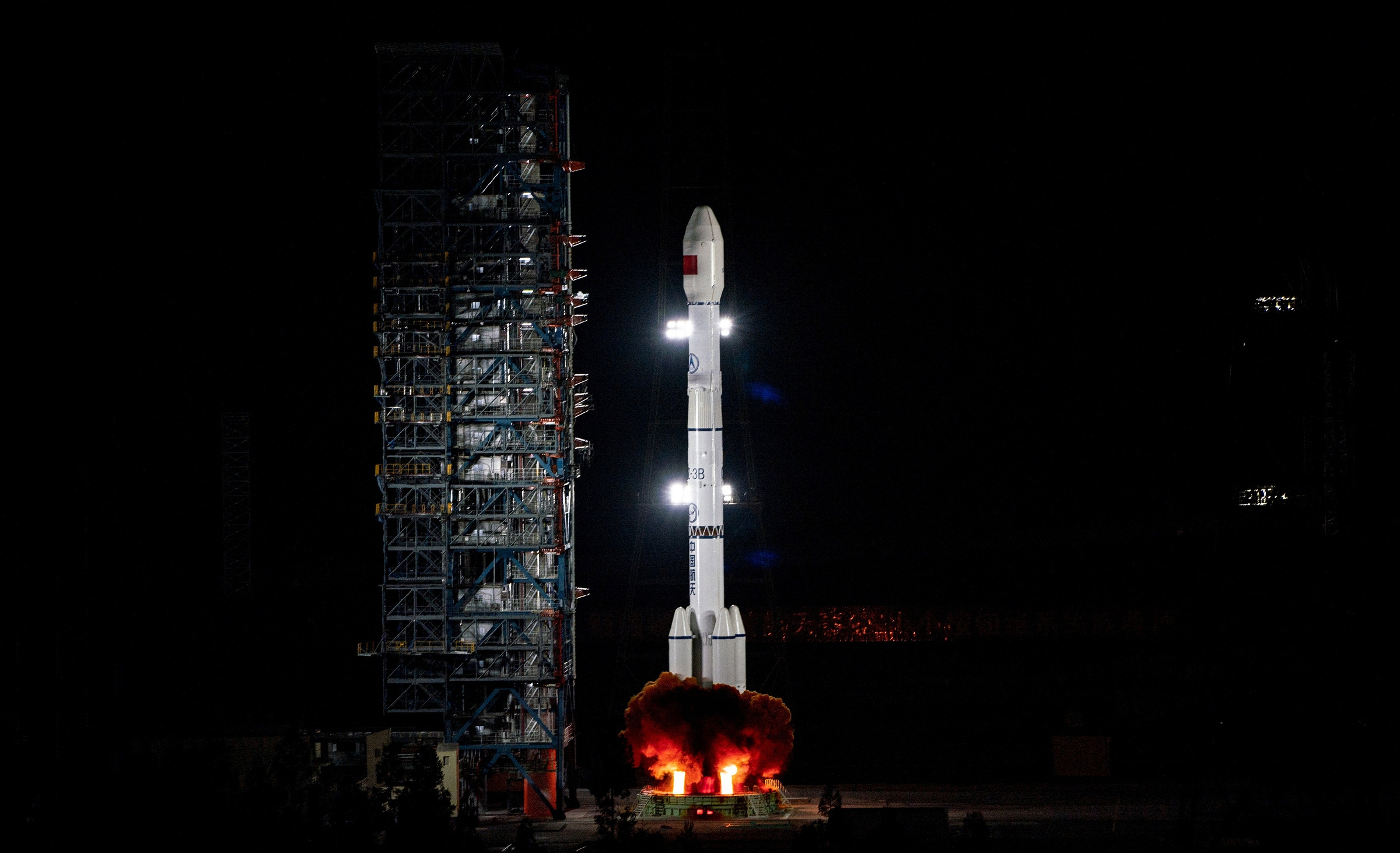 The Long March 3B/E Y101 vehicle lifting off from Launch Complex 2.