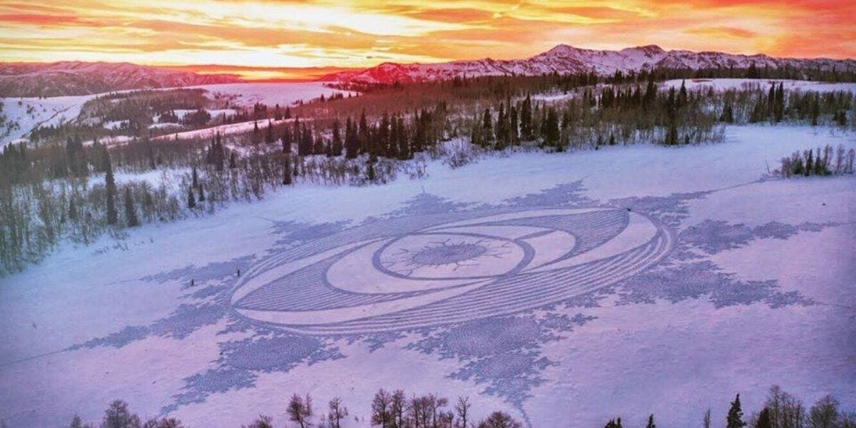 60-year-old walks for hours on end to create epic snow art with just his  feet - Upworthy