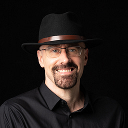 Steve Stewart-Williams