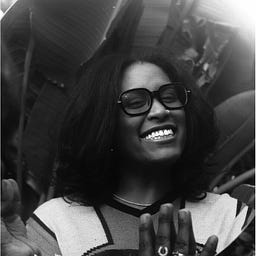 Mandy Harris Williams/Ideal