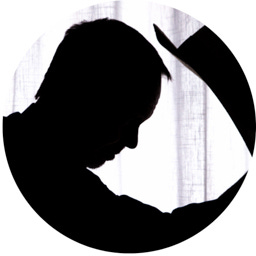 Vitor Bertini Logo
