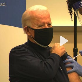 Biden Superspreader following old McCullough Pfizer Paxlovid Protocol gets Covid19 yet again