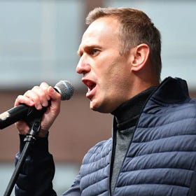 Кто помогал путину? Алексей Навальный о роли Швейцарии в хранении украденных денег