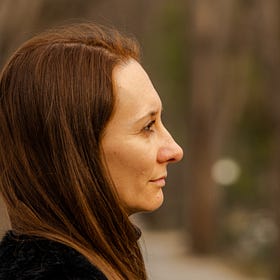 Opravdové dějiny Šumavy jsou moc brutální i na horor, říká o připravované knize Ignis Fatuus Petra Klabouchová