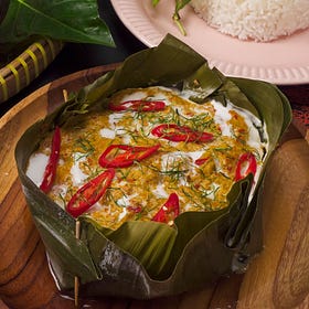 Cambodian Fish Amok (Amok Trey អាម៉ុកត្រី) For A Bikepacker Who Cycled From SG to China