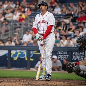 Triston Casas returns to the field, managing pain and working to get back to the Red Sox