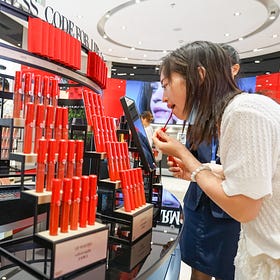 💰How Covid and economic downturn have shaped Chinese consumer spending in 2023 | Following the yuan 