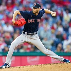 Atlanta Braves extend former Red Sox lefty Chris Sale 