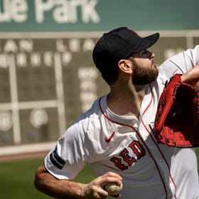 Red Sox' Lucas Giolito focused on 'tackling' his rehab and getting back for next season