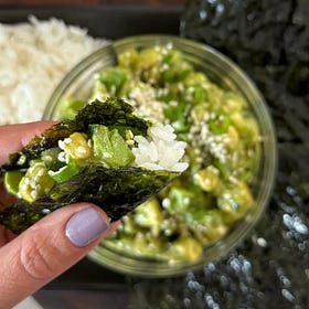 Avocado Cucumber Sushi Bites