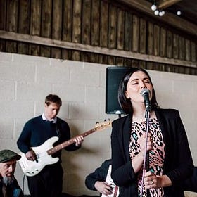 Because Creativity - For the joy of singing, with Janelle Hardacre