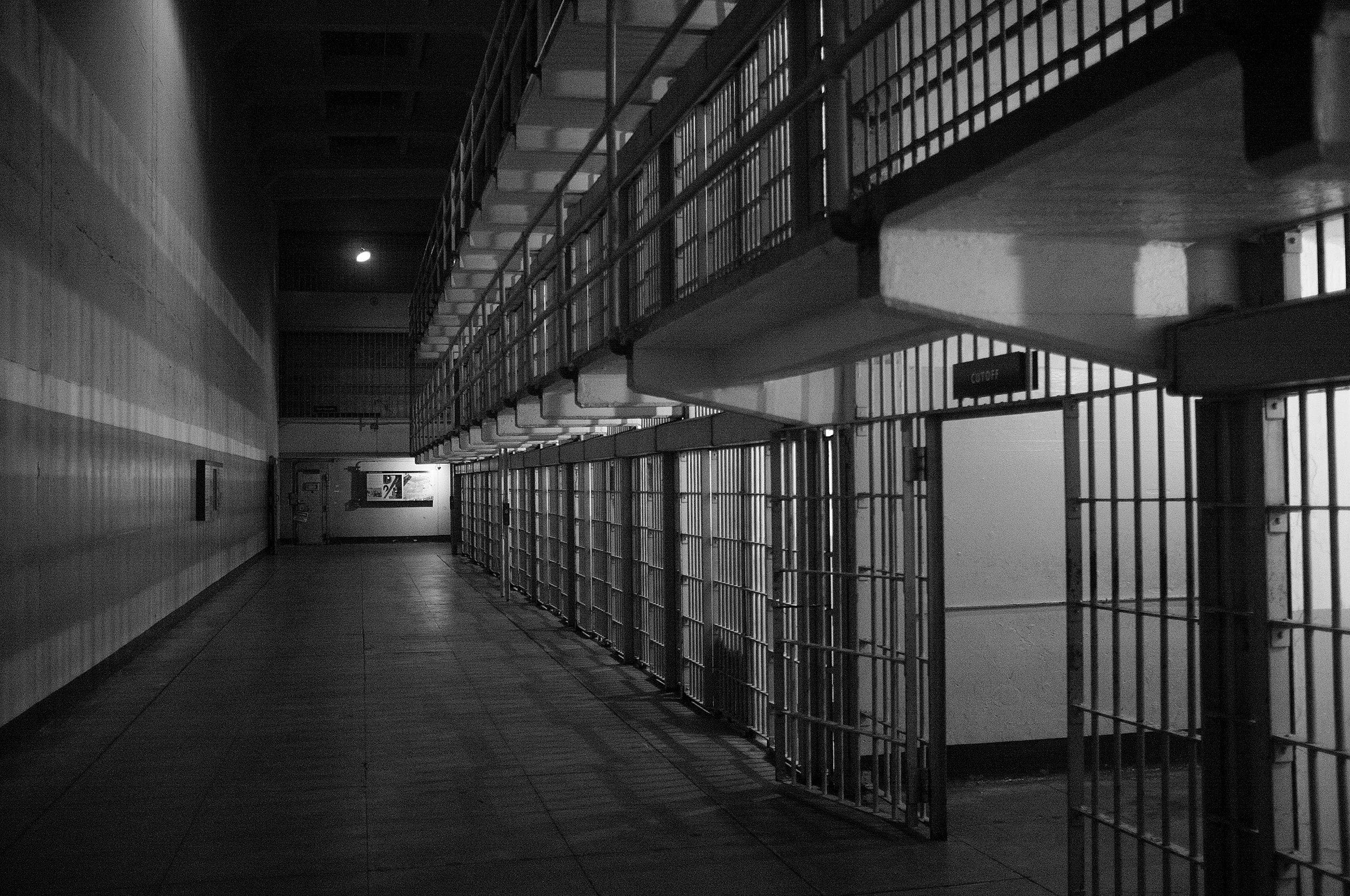 Harvard professors call to help incarcerated population — Harvard Gazette