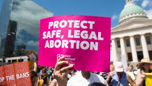 Record-High 47% in U.S. Think Abortion ...