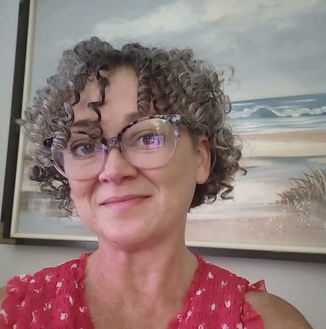Images of curly hair in 3B/3C curl pattern.