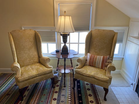 stained glass, breakfast quiche, comfy chairs, quaint bedrooms, nice seating area
