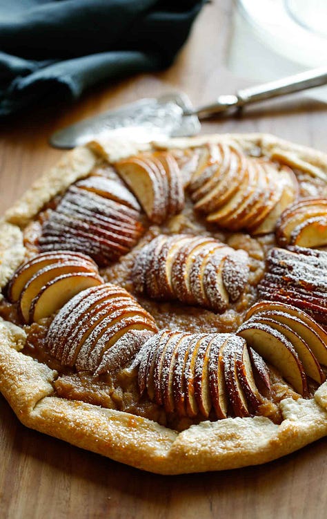 Endive Bechamel served with salad, a baguette and an Apple Galette