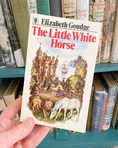 Companion notes for reading the children’s books, novels, and nonfiction of Elizabeth Goudge 