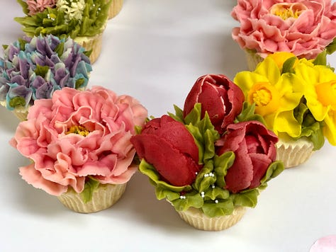 Beautiful cupcakes decorated to look like flowers