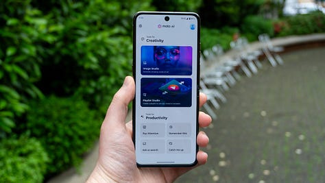 Moto Razr Ultra AI