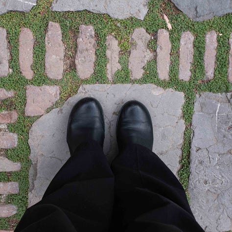 Travel,typology,feet