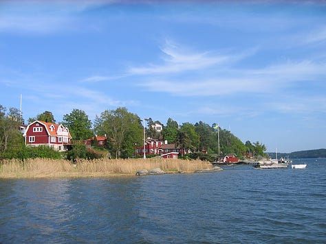 2011: Balti-tenger - Baltic Sea (SE), Velencei-tó - Velence Lake, Verőce, Balatonlelle, Szilvásvárad (HU), Nagyszeben - Sibiu (RO), Solsidan? (SE), Valahol Erdélyben - Somewhere in Transylvania (RO), Sajószentpéter (HU)