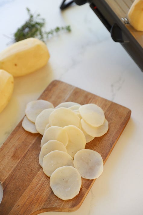 6 step process of making potatoes Anna