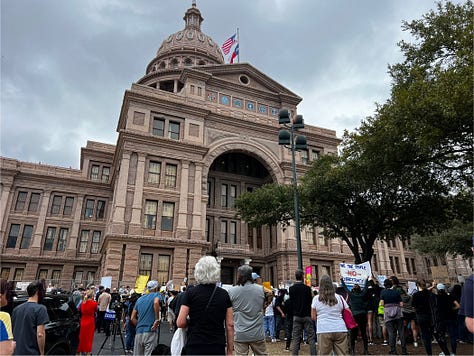 Photos showing crowds of protestors at the Austin, Texas state capitol on February 5. 2025