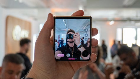 Moto Razr Ultra 2025