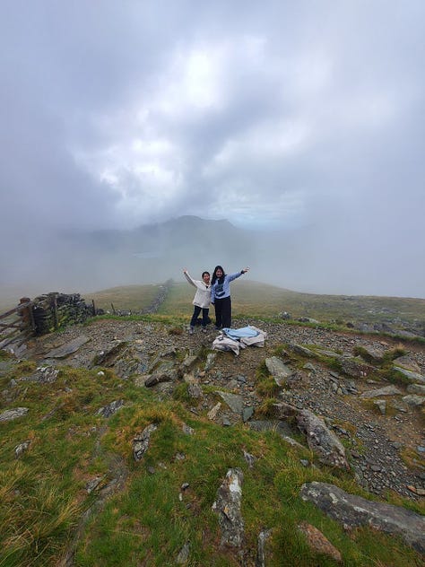 guided walk on Snowdon Rhyd Ddu path