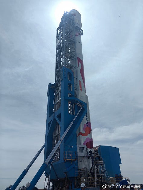 Zhuque-2E Y2 during its move from its processing facility to the launch pad.