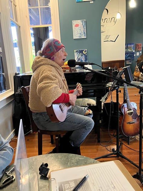 Coffee shop audience