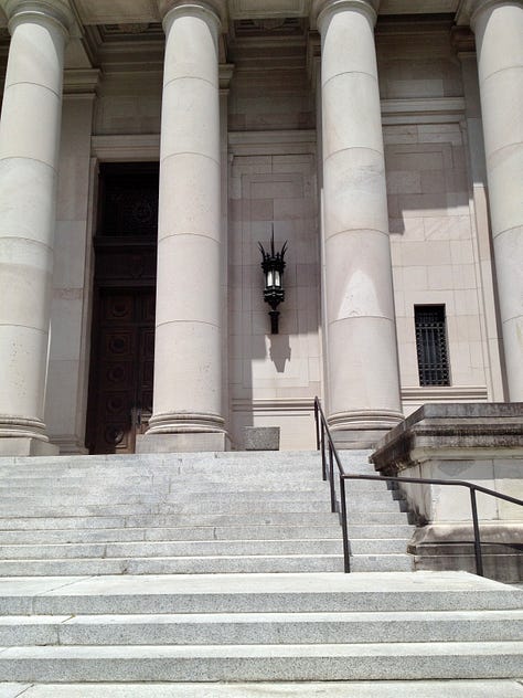 Details of the current Washington State Capitol