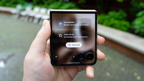 Moto Razr Ultra AI