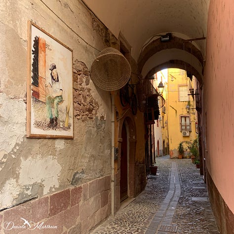 Houses and narrow streets of an old town in Italy. 