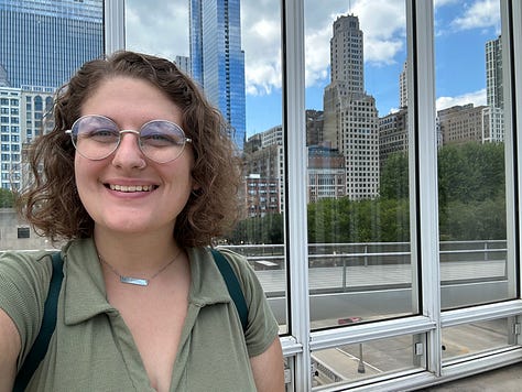 photos of free things to do in Chicago, as described in the caption.