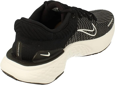 Nike ZoomX Invincible Run Flyknit 2
