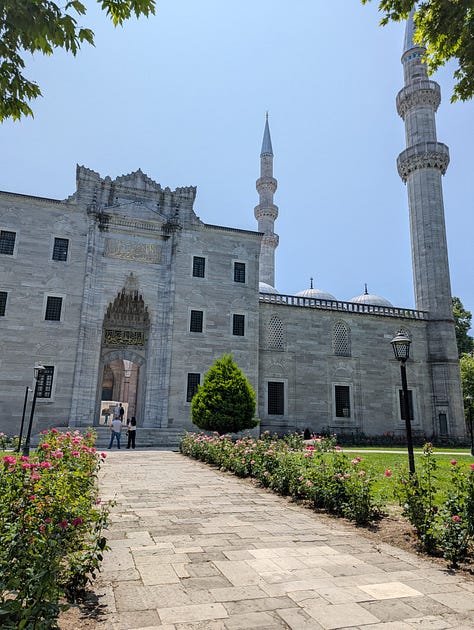 Suleymaniye Mosque and grave of Sultan Suleiman the Magnificent