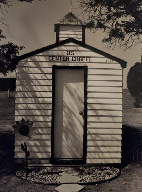 Chapel and monument at the center of the United States.