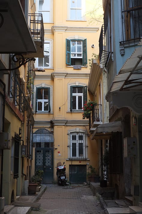 Galata is one of the oldest neighbourhoods of Istanbul located north of the Golden Horn, towards Taksim Square.