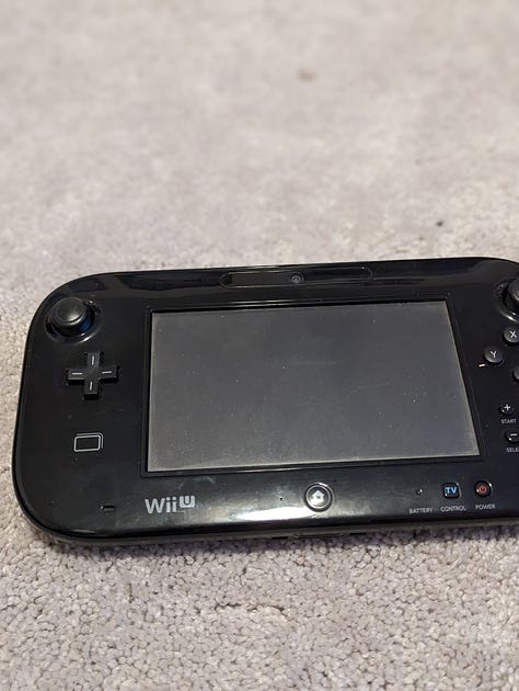 Wii U black controller