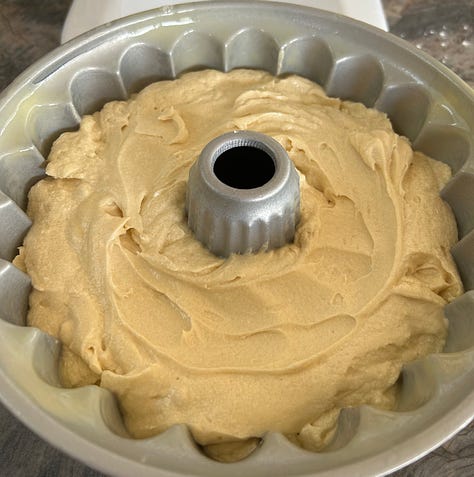 A simple/pretty maple bundt recipe for mud/sugaring season