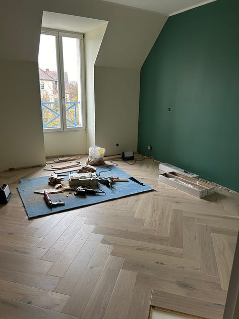 rooms with carpet and wood floors in a house under renovation in France