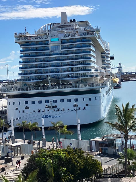 large cruise liners in the port of Las Palmas