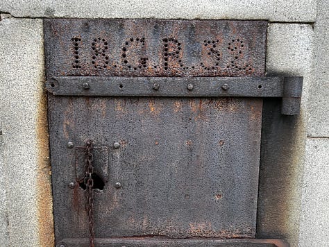 late 19th century graves, monuments, and graveyard structures